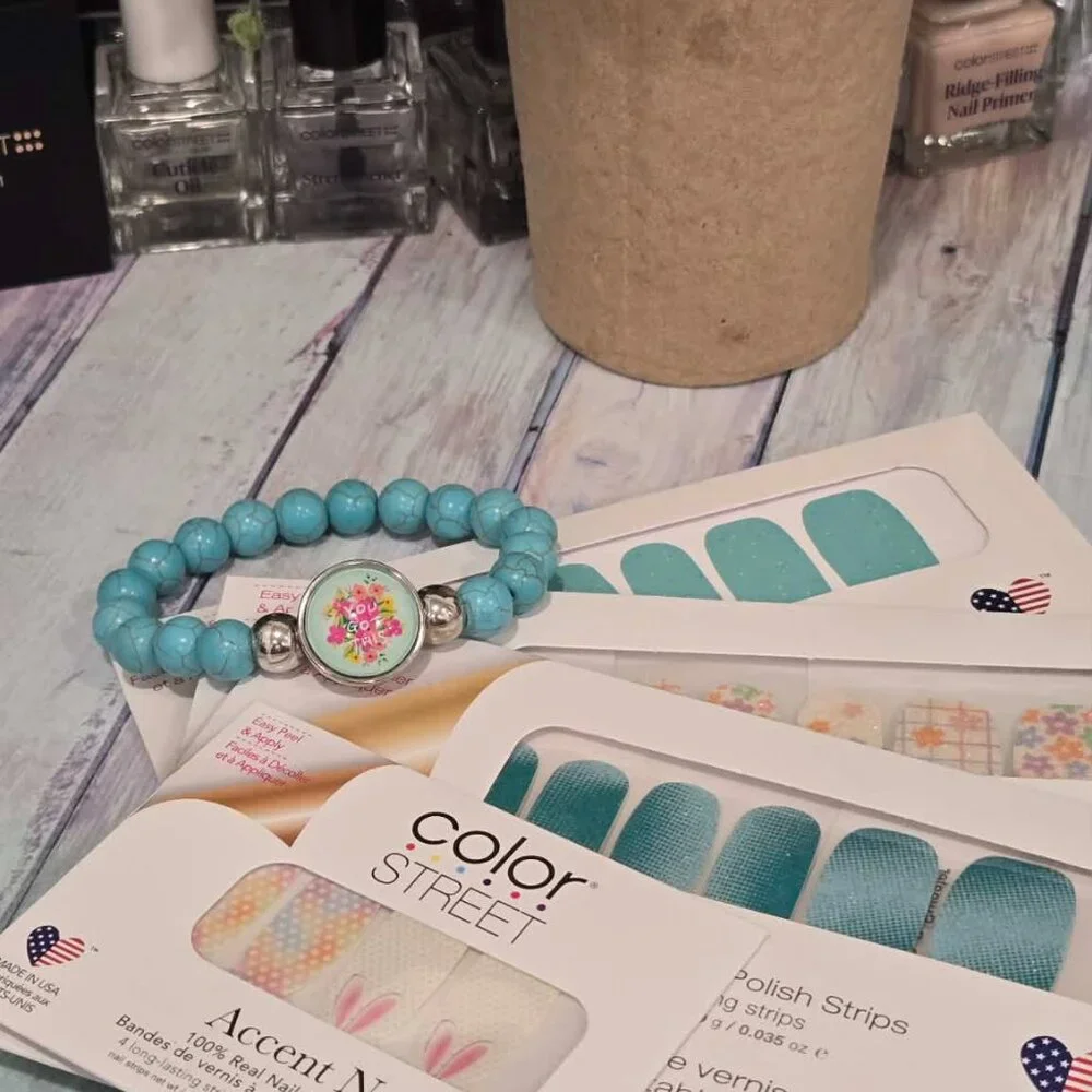 Color Street Spring Bunny Press On Nail Design